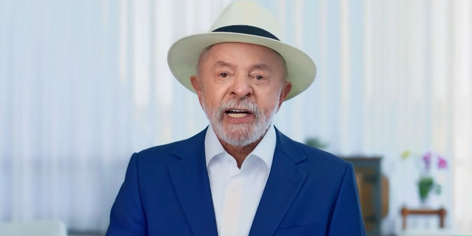 Lula Comenta Relação entre Flávio Bolsonaro e Banqueiro Envolvido em Fraudes
