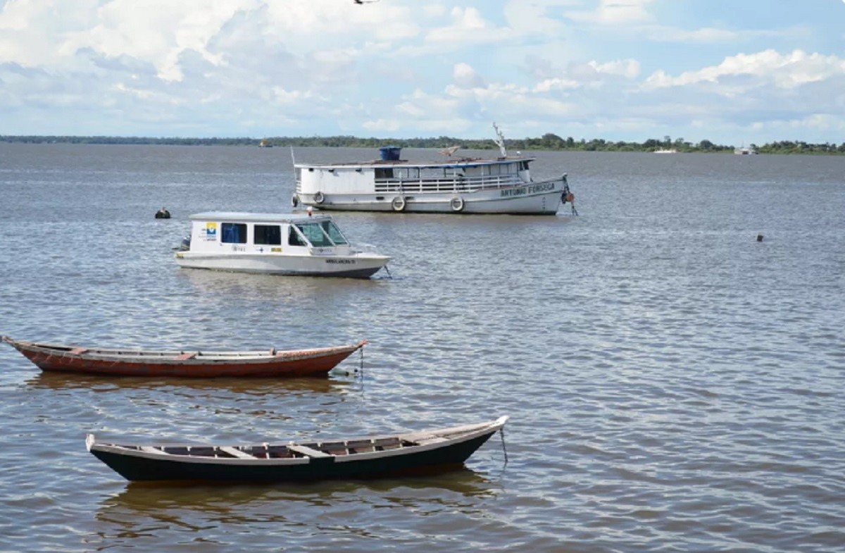 Rio Tapajós em Santarém Atinge Cota de Alerta, Mas Defesa Civil Minimiza Risco de Cheia Histórica