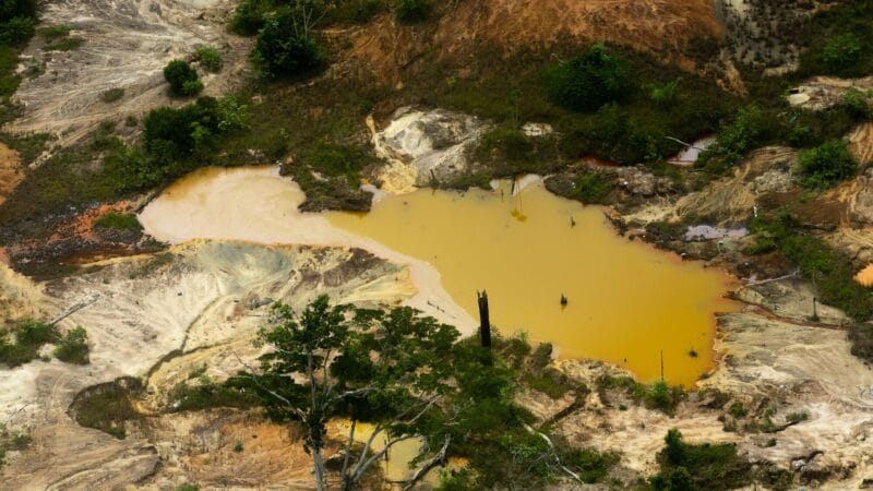 Garimpo Ilegal na Terra Yanomami: Queda na Degradação e Novas Estratégias
