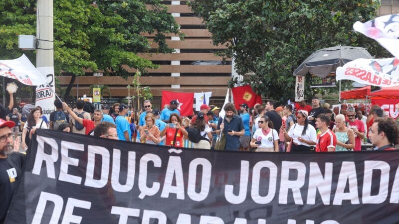 Caminhos da Reportagem Examina os Efeitos da Escala 6×1 no Brasil