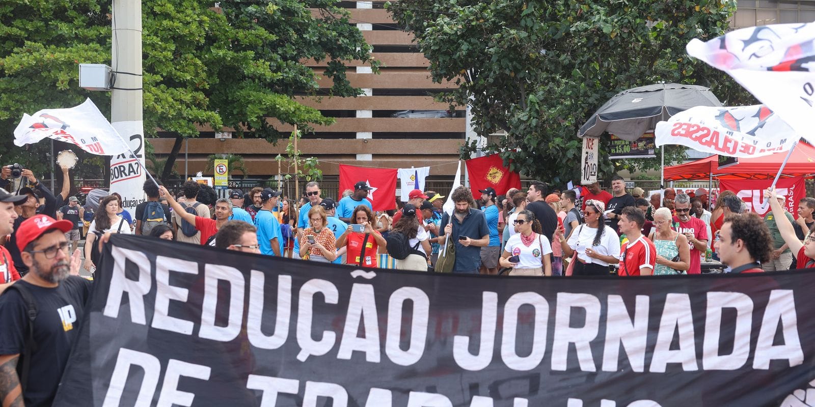 Caminhos da Reportagem Examina os Efeitos da Escala 6×1 no Brasil