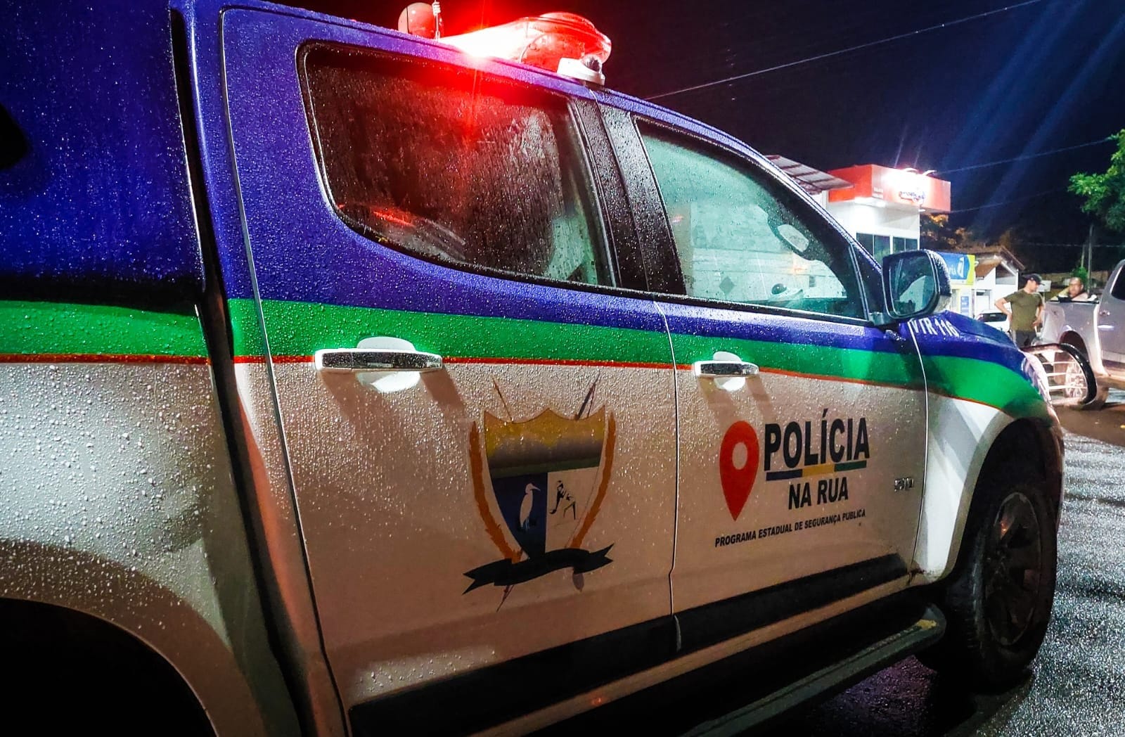 Conflito em Caroebe Resulta em Feridos e Disparos de Arma de Fogo
