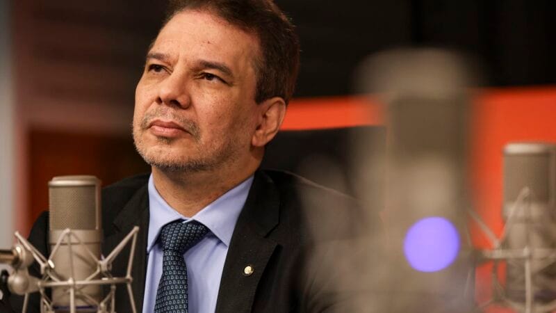 Ministro da Justiça Anuncia Programa para Combater o Crime Organizado no Brasil
