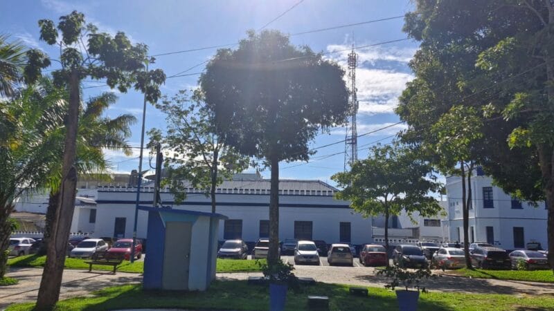 Rio Branco se Prepara para Transmitir Jogos da Copa do Mundo em Telão na Praça da Revolução