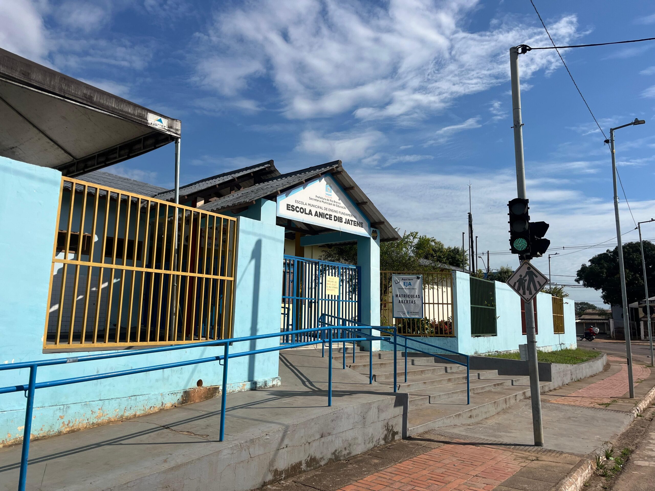 Greve da Educação em Rio Branco: Mais de 50 Escolas Municipais Participam da Mobilização