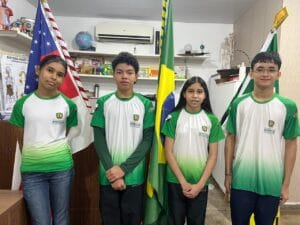 Alunos de Rio Preto da Eva Brilham em Olimpíada Internacional de Matemática na França