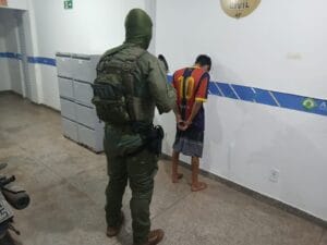 Prisão de Suspeito de Roubo em Residência no Amapá