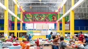 Arte em Cores: Exposição Inovadora Transforma Feira do Produtor em Parauapebas