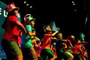 Chapéu Maluco: Uma Celebração de Música e Diversão para Adolescentes em Manaus