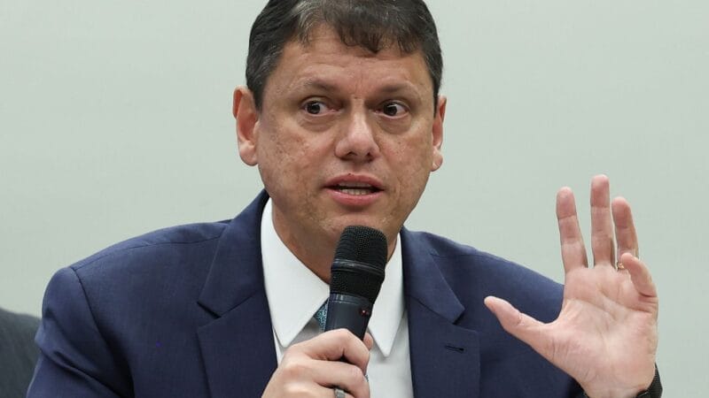 Tribunal de Contas de SP Aprova Contas de Tarcísio de Freitas com Ressalvas