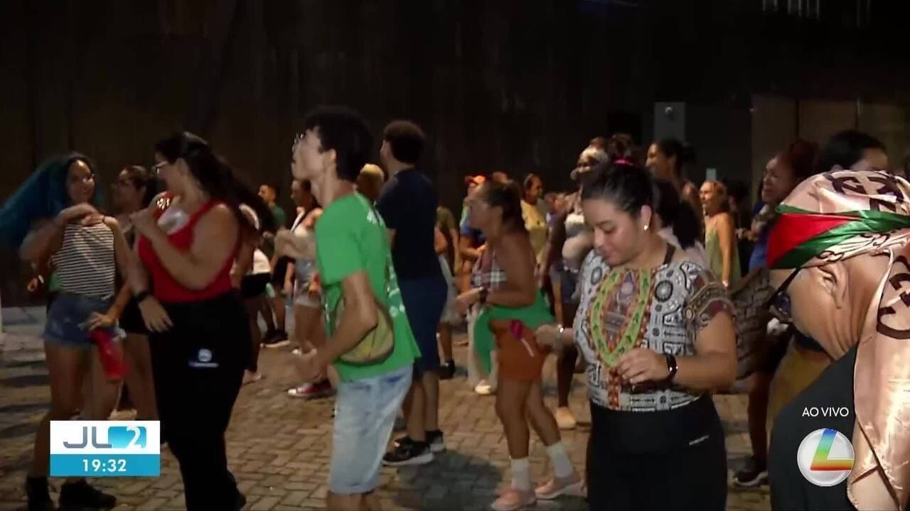 Sons do Pará: Uma Celebração da Cultura Junina Amazônica com o Arraial do Pavulagem