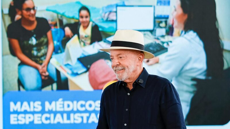 Lula Acusa Clã Bolsonaro de Influenciar Taxação dos EUA sobre o Pix