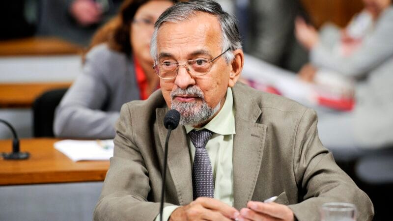 João Alberto Capiberibe Lança Pré-Candidatura ao Senado pelo Amapá