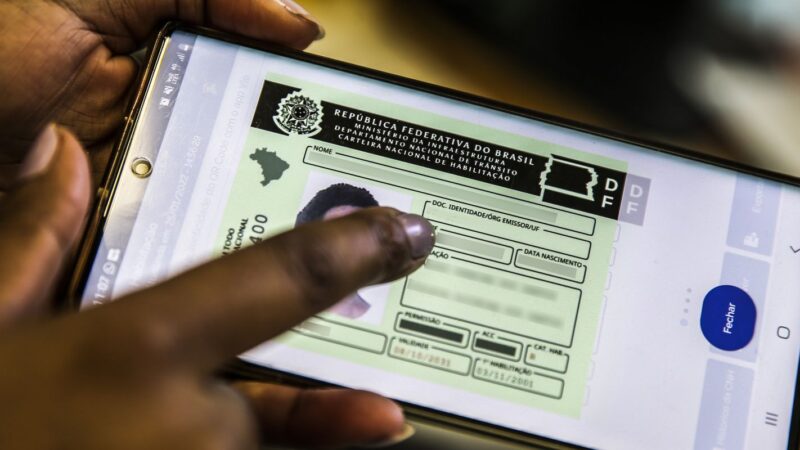 Lula Sanciona Lei que Introduz Renovação Automática da CNH para Bons Condutores