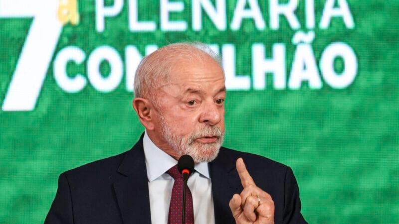 Governo de Lula Planeja Mensagens de Devolução de Celulares Roubados