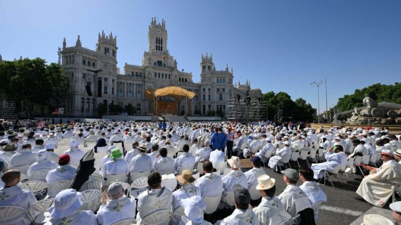 Religiosidade Popular e Compromisso com os Necessitados: A Mensagem do Papa Leão