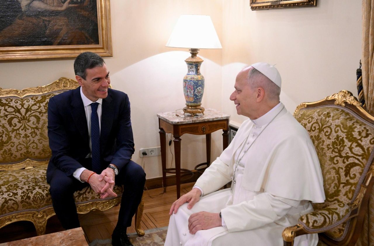 Encontro entre o Papa e o Presidente Pedro Sánchez: Uma Reunião de Importância Política
