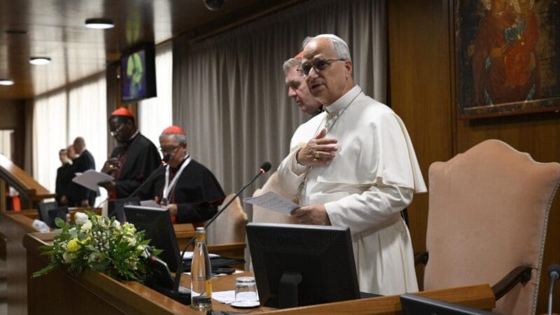 Papa Francisco Encerra Consistório com Mensagem de Esperança e Paz
