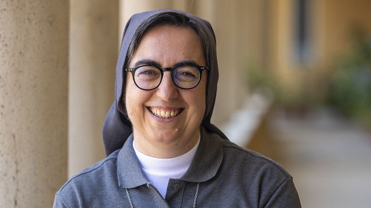 Papa Francisco Designa Irmã Smerilli como Prefeita do Dicastério para o Desenvolvimento Humano Integral