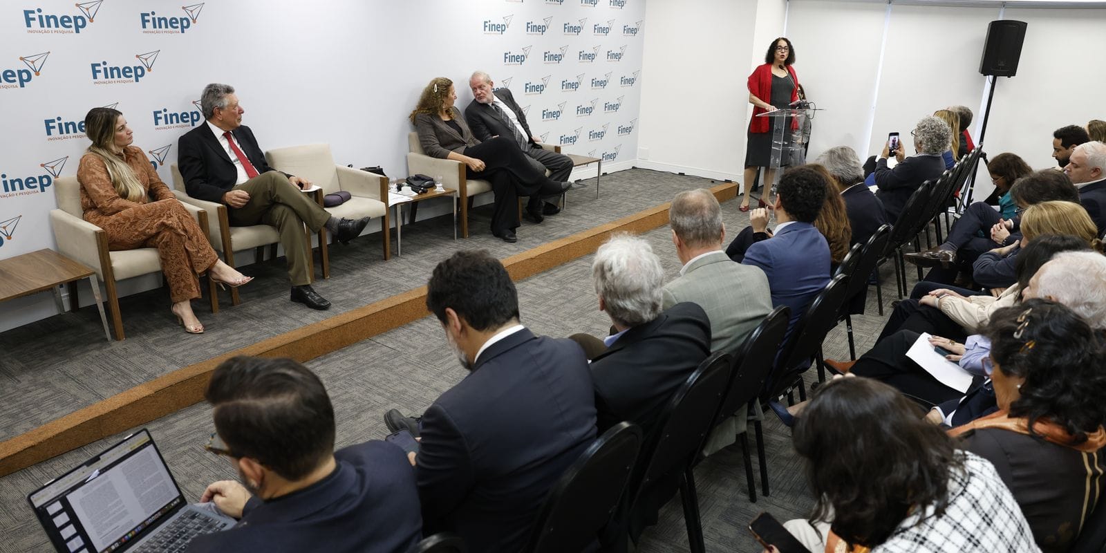 Programa Tecnova 2026/2027 Destina R$ 360 Milhões a Pequenas Empresas Inovadoras