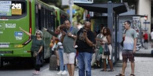 Lula Sanciona Marco Legal do Transporte Público Coletivo com Vetos Estratégicos