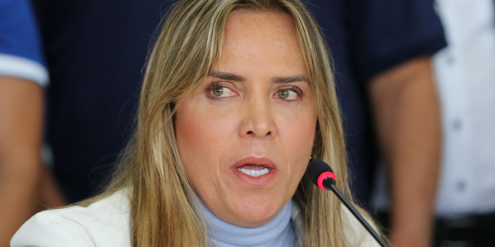 Governadora do DF Recebe Alta Após Tratamento de Pneumotórax