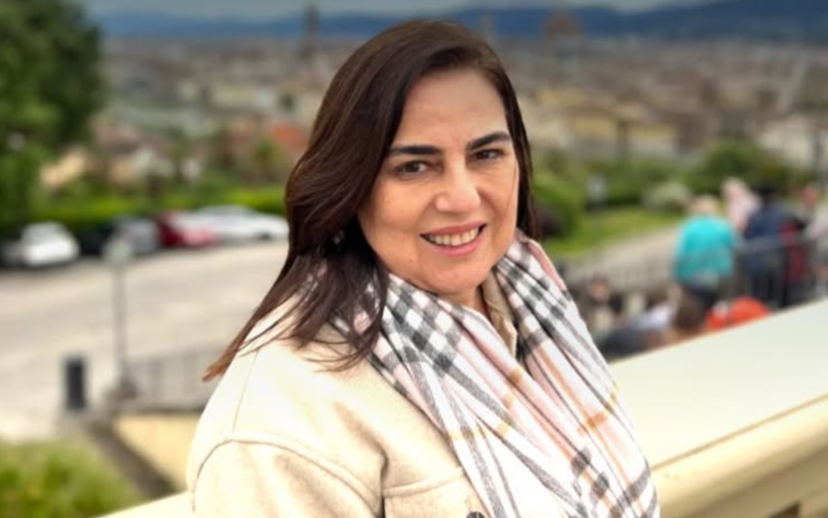 Despedida da Jornalista Elaine Oliveira Lopes: Um Legado no Jornalismo Goiano