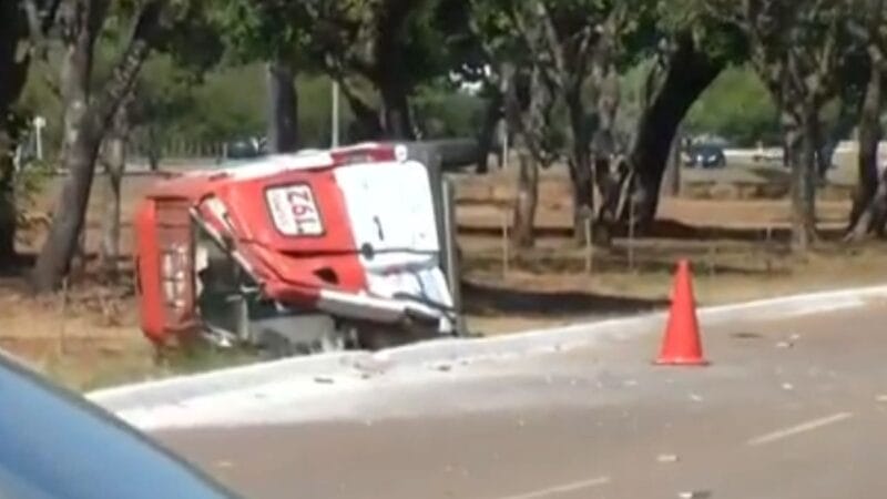 Acidente com Ambulância do Samu Durante Atendimento a Vítima Baleada em Palmas