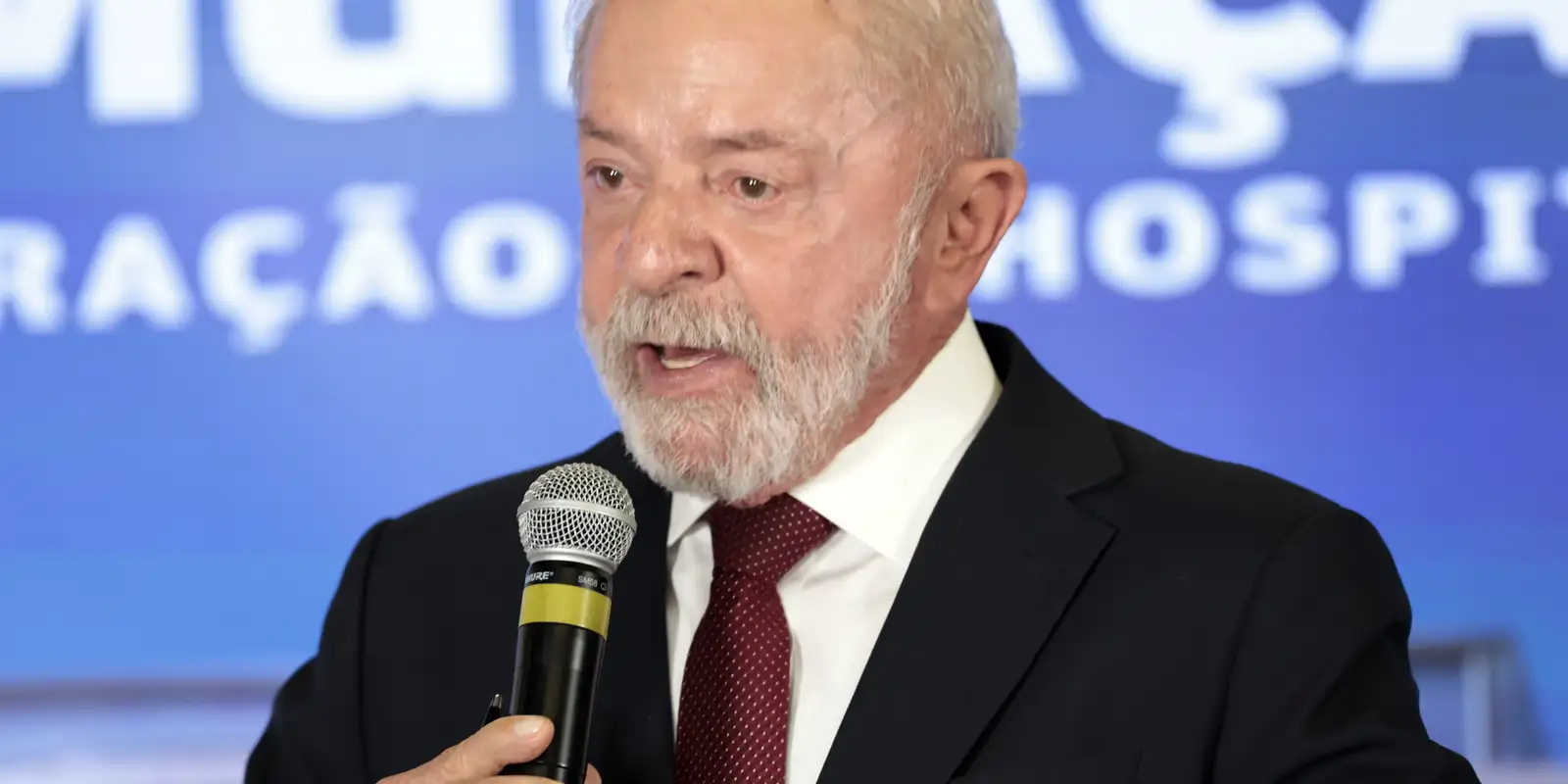 Ministro da Defesa do Brasil Visitara a Venezuela para Auxílio Humanitário