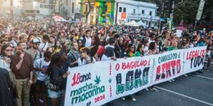Marcha pela Legalização da Maconha Reúne Multidão em São Paulo