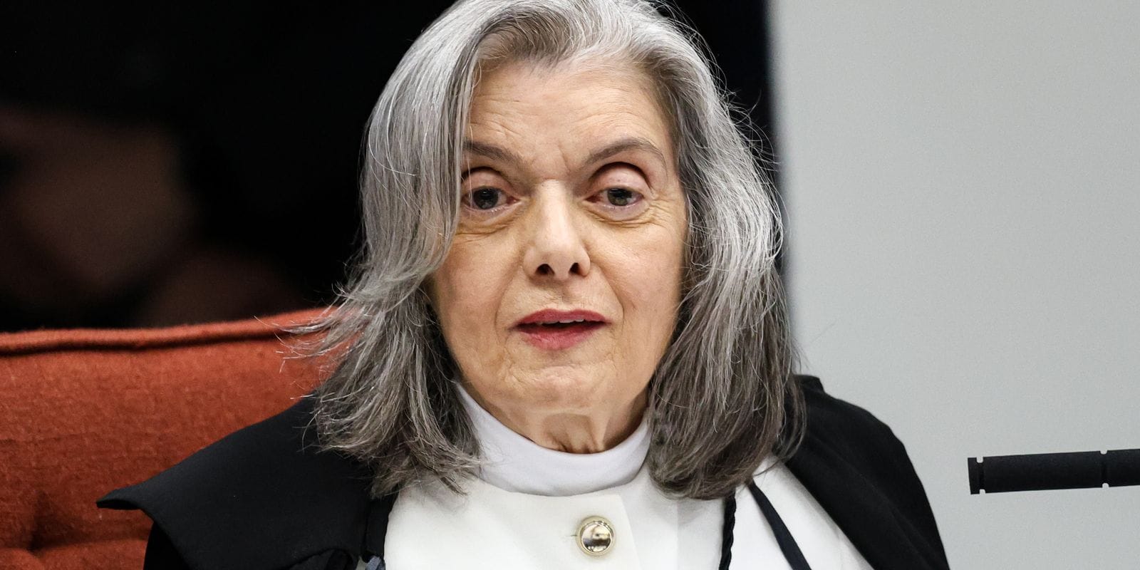 Cármen Lúcia Defende Credibilidade do Judiciário em Evento no Rio de Janeiro