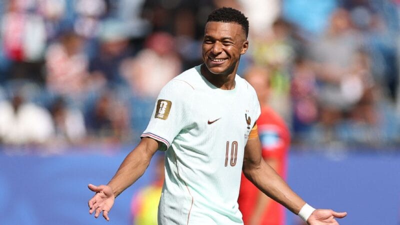 Mbappé: O Incrível Marco de Assistências na Carreira do Jogador
