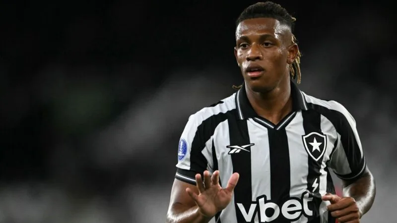 Análise do Caso Danilo e Implicações no Mercado de Transferências
