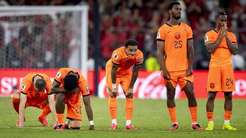 Holanda Estende sua Invencibilidade, mas Enfrenta Eliminação nos Pênaltis