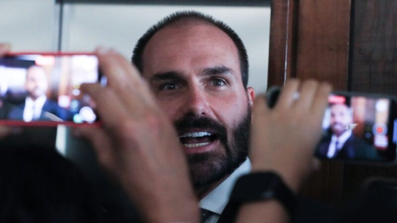 Decisão do STF sobre Eduardo Bolsonaro: Julgamento por Coação em Processo Penal