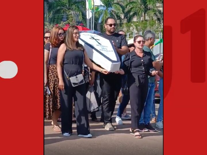 Professores de Rio Branco Intensificam Protestos por Melhorias na Educação