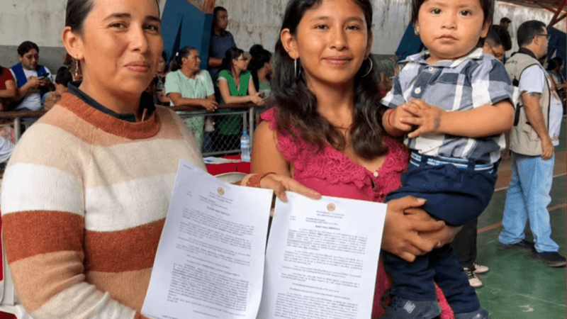 Adolescente Corrige Sobrenome em Certidão de Nascimento Após 16 Anos no Acre