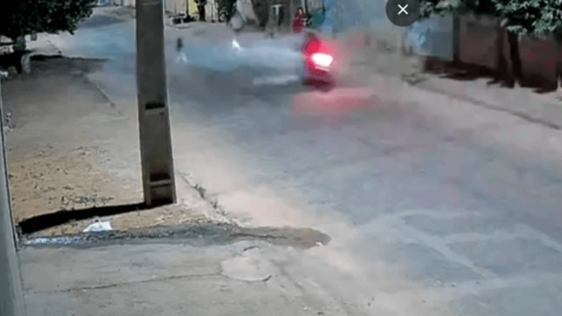 Mãe é atropelada ao tentar salvar filho em Gurupi; acidente é registrado em vídeo