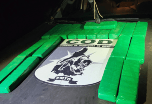 Polícia Militar Apreende Grande Carga de Drogas em Alvorada Após Perseguição