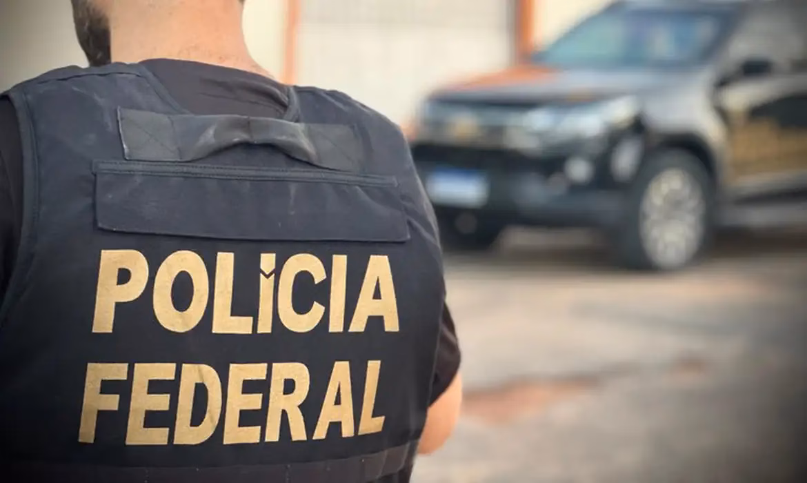 Operação Conjunta Investiga Irregularidades em Clínica Veterinária de São Paulo