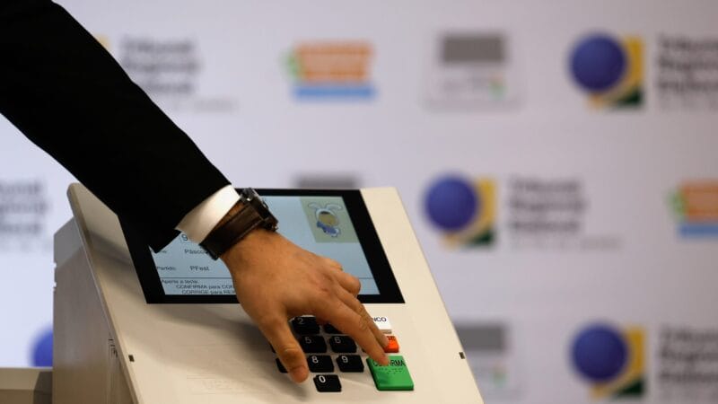 Cenário Eleitoral a 100 Dias do Primeiro Turno: Pré-Candidatos ao Governo e Senado em 26 Estados e no DF