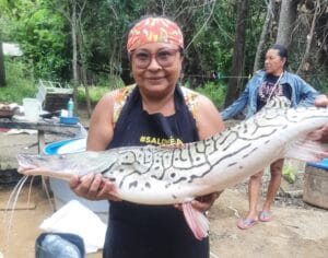 Bar da Dona Rosinha: o cardápio que muda conforme a pesca no Rio Branco