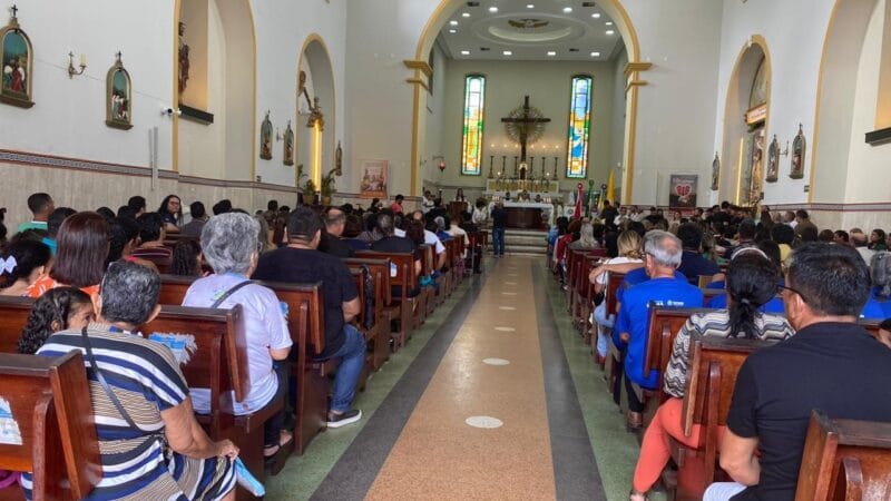 Catedral de Santarém Ajusta Horário de Missa para Conflitar com Jogo da Seleção Brasileira