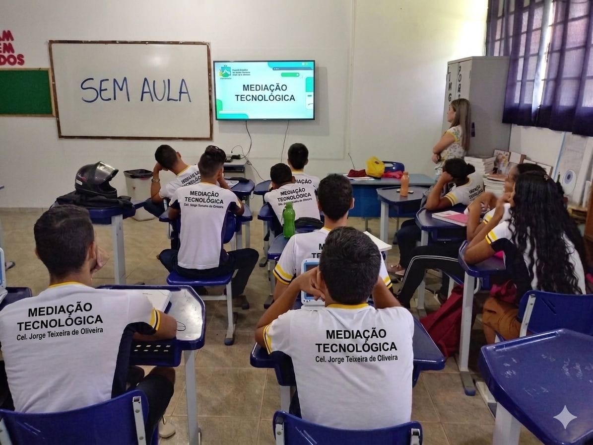 Interrupção das Aulas de Mediação Tecnológica Afeta Mais de Seis Mil Alunos em Rondônia