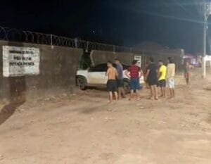 Bombeiros Realizam Resgate de Motorista Após Colisão em Santarém