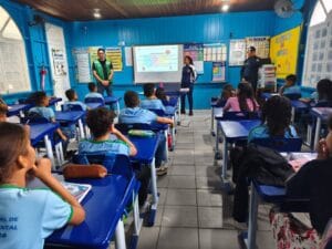 Homem é preso por abuso sexual após denúncia de aluna em palestra no Acre