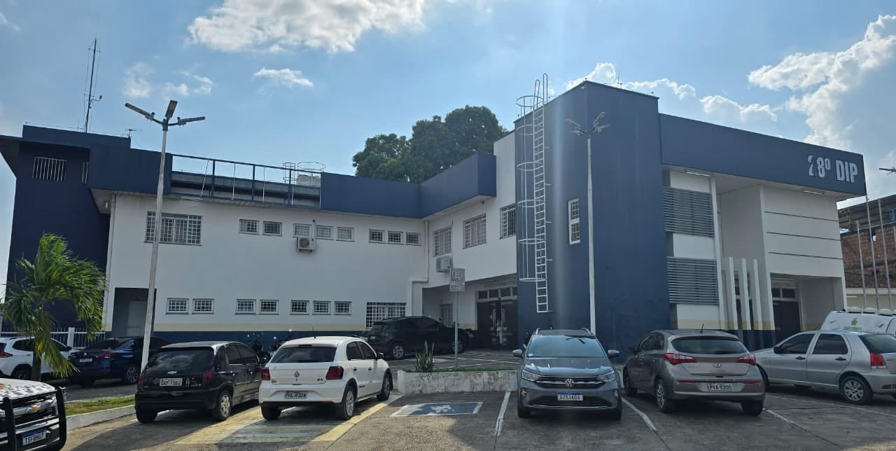 Homem é Detido em Manaus por Extorsão e Agressões a Mulher Grávida
