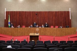 TSE Suspende Julgamento da Candidatura de Arthur Henrique e Adia Diplomação em Roraima