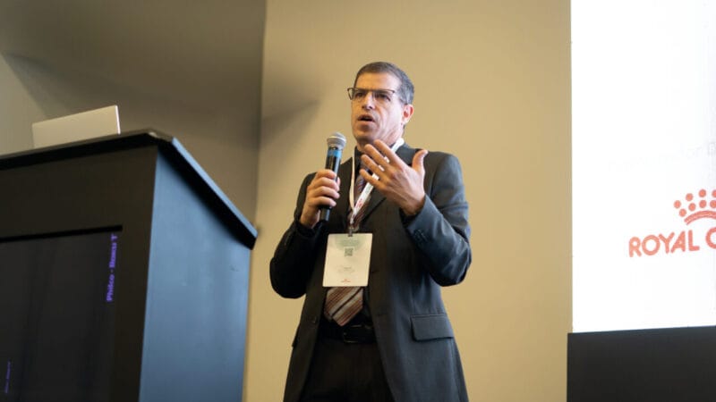 Avanços no Manejo do Hiperparatireoidismo Secundário Renal em Congresso Veterinário