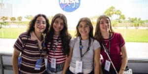 Alunas do Colégio Ser Conquistam Primeiro Lugar em Concurso Internacional com Projeto sobre Câncer de Mama
